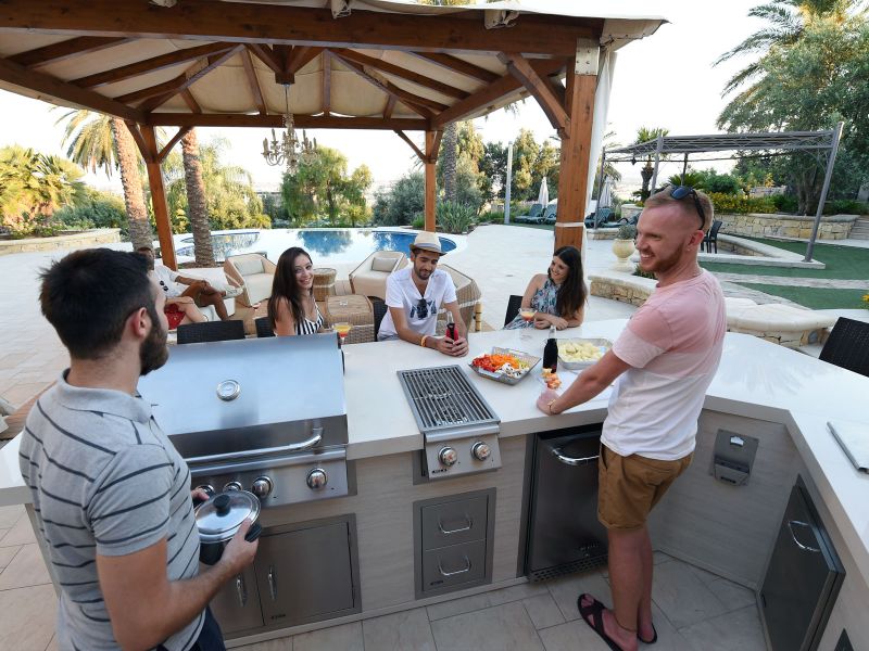 Bull Built-In Gas Double Side Burner W/ Stainless Steel Lid