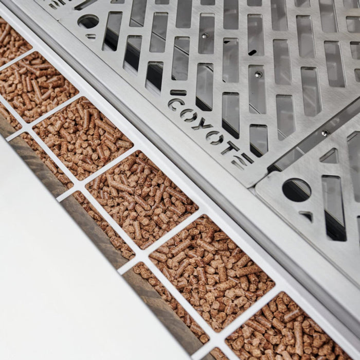 Coyote 28" Built-In Pellet Grill