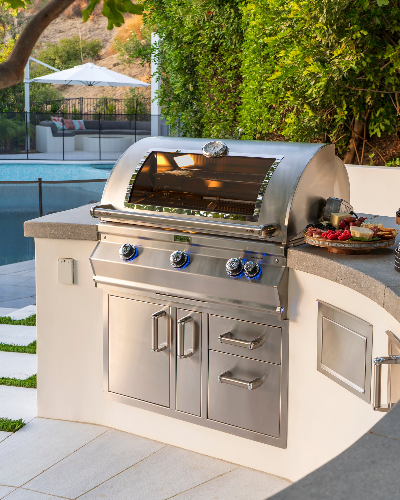 Outdoor Kitchens