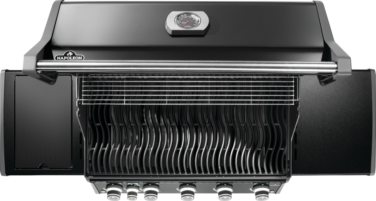 Rogue® PRO 625 Grill with Infrared Side Burner
