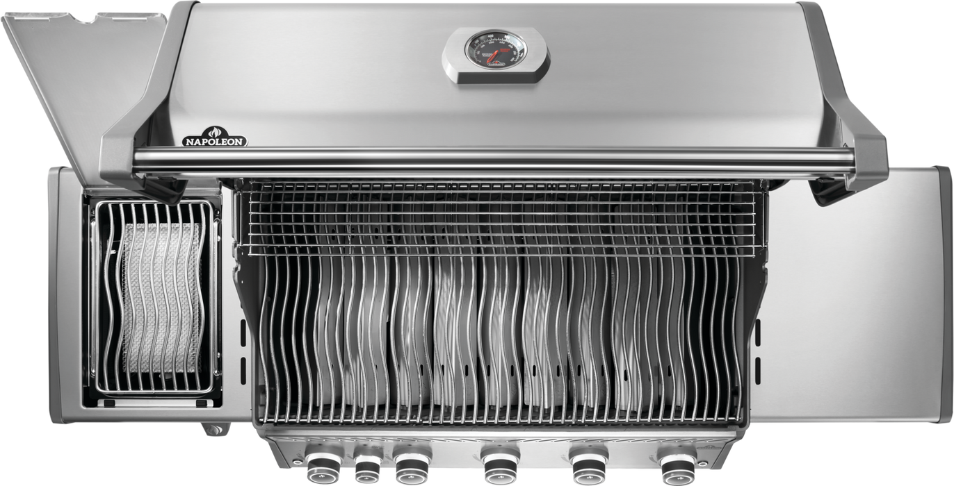Rogue® PRO 625 Grill with Infrared Side Burner