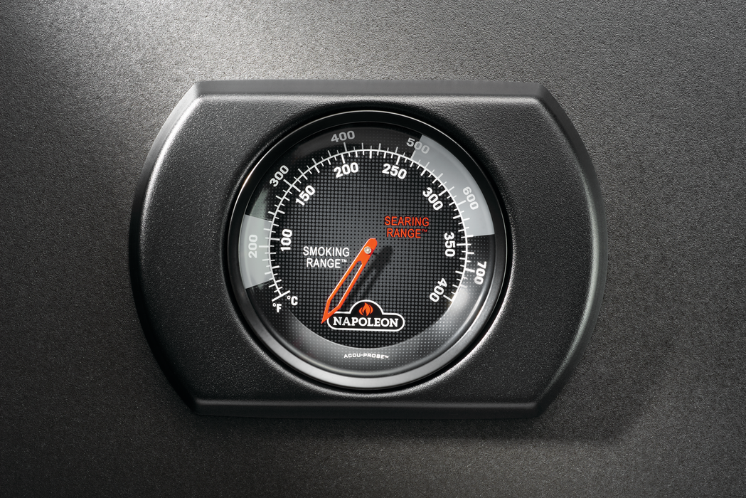 Rogue® PRO-S 425 Grill with Infrared Side and Rear Burners