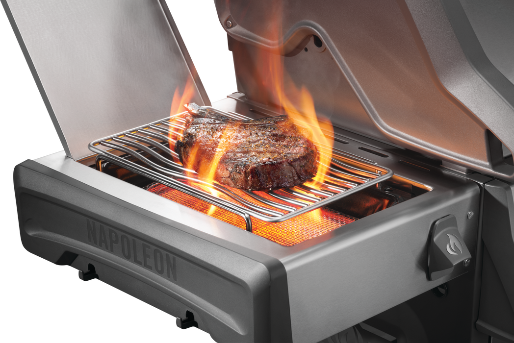 Rogue® PRO 625 Grill with Infrared Side Burner