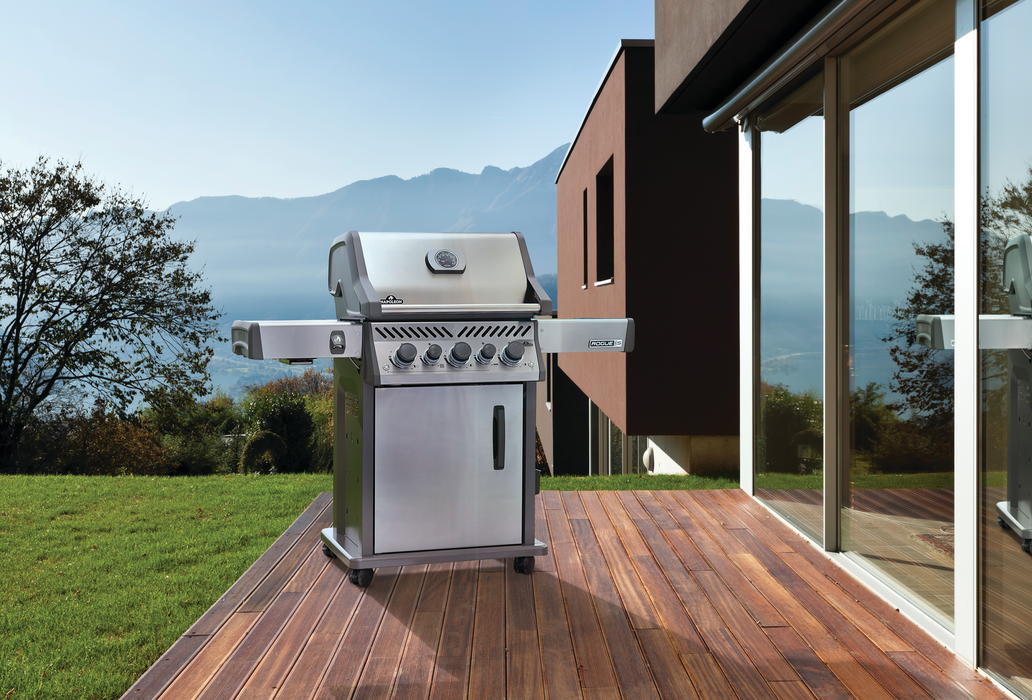 Rogue® PRO-S 425 Grill with Infrared Side and Rear Burners
