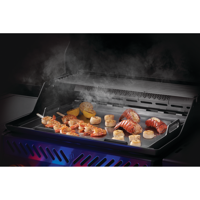 Napoleon Stainless Steel Griddle Insert for all Rogue® and Freestyle 425 models - 56093
