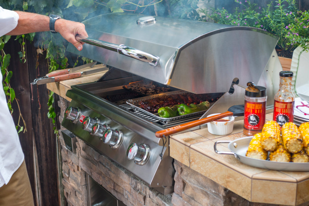 Bull Angus 30-Inch 4-Burner Built-In Gas Grill With Rotisserie