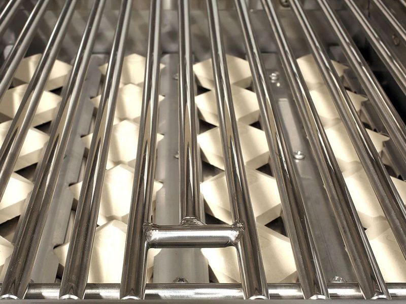 Alfresco ALXE 30-Inch Gas Grill With Rotisserie - ALXE-30C