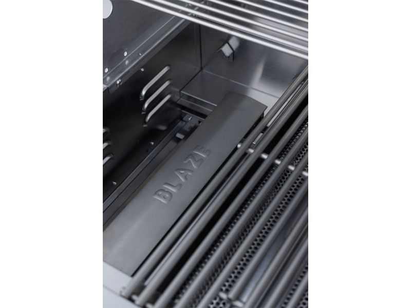 Blaze BCM 32-in 4-Burner Built-In Gas Grill - BLZ-4BCM