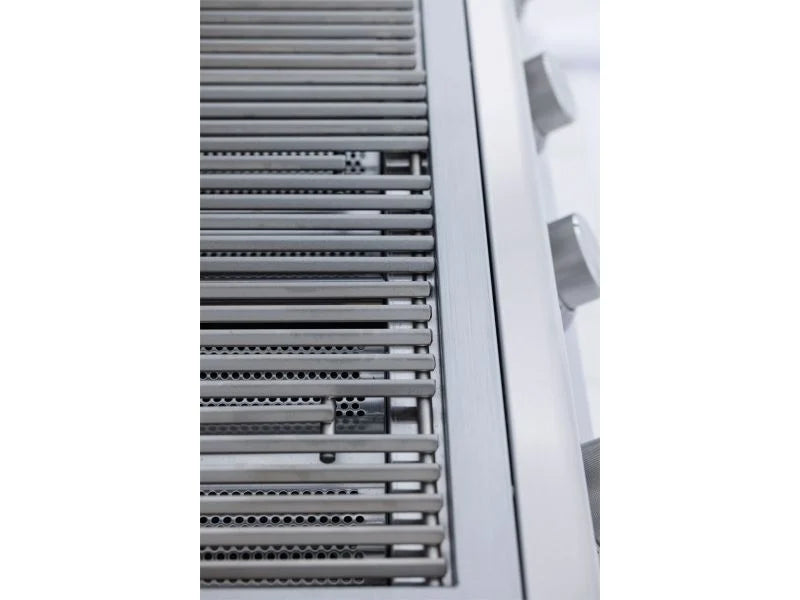 Blaze BCM 32-in 4-Burner Built-In Gas Grill - BLZ-4BCM