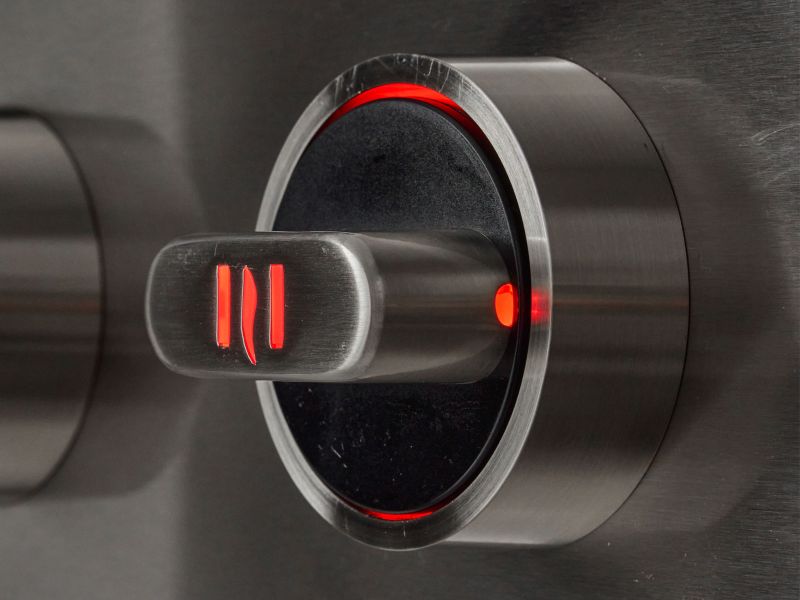 Coyote 30" SL-Series Grill w/ LED Lights, Ceramics C3SL30