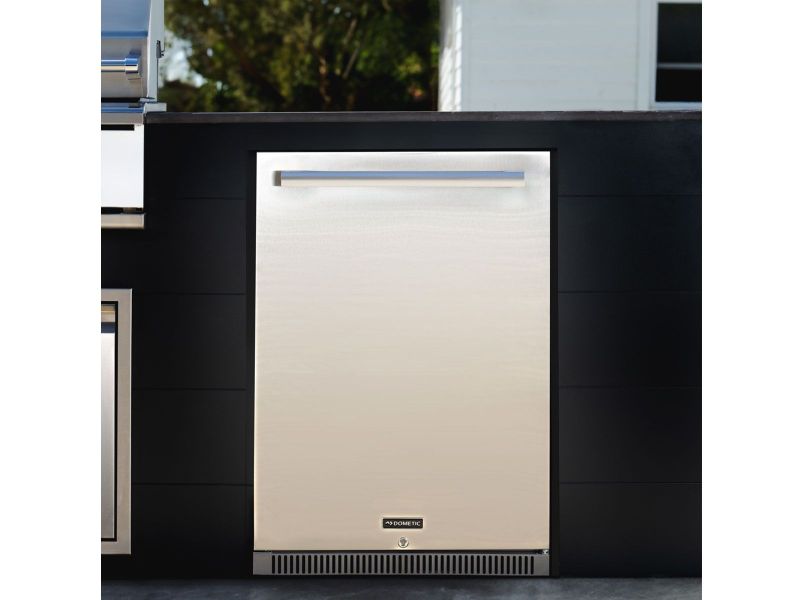 Dometic D-Series 24-Inch Reversible Hinge with Lock