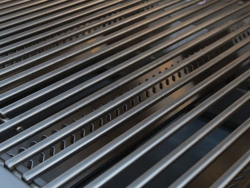 Bull Angus 30-Inch 4-Burner Built-In Gas Grill With Rotisserie