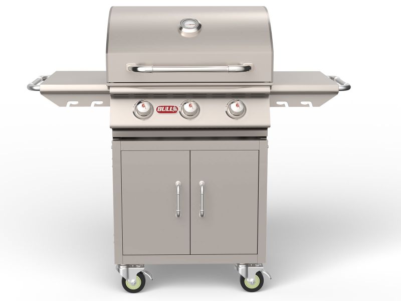 Bull Steer Premium 25-Inch 3-Burner Gas Grill