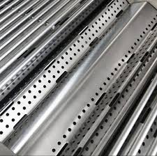 Broilmaster B-Series Deluxe 32-Inch Stainless Steel Built-In Gas Grill with Rear Infrared Burner - Marine Grade - BSB324MG