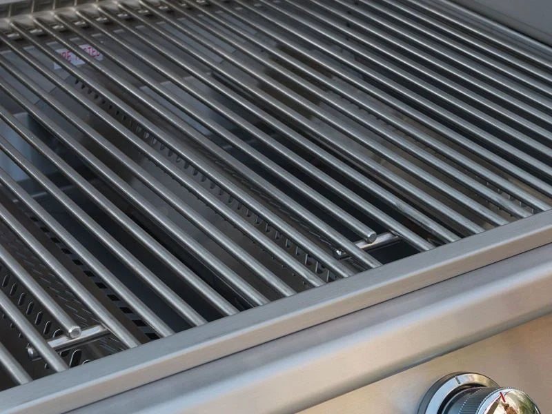 Bull Outlaw 30-Inch 4-Burner Built-In Gas Grill