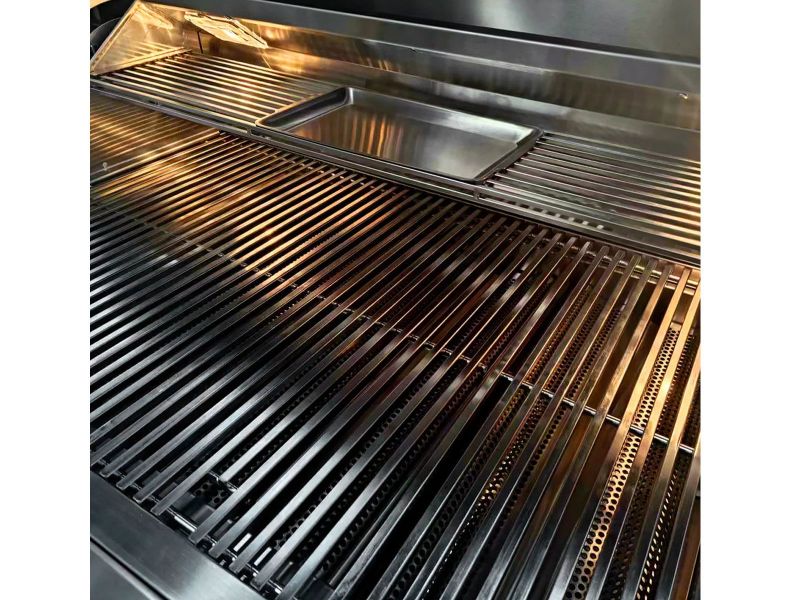 TrueFlame 32-Inch 4-Burner Built-In Gas Grill